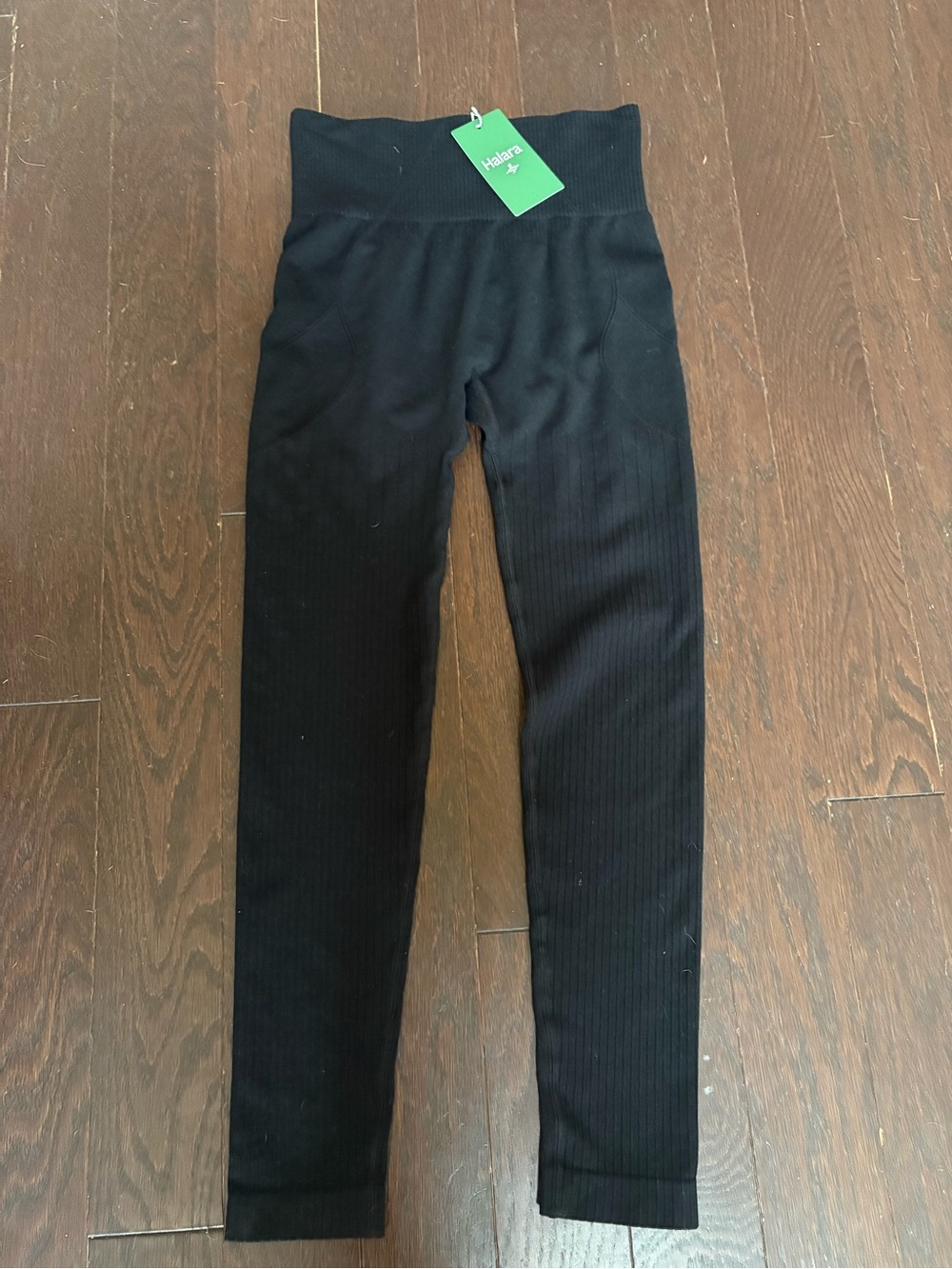 HALARA Black Ribbed High-Waist Leggings